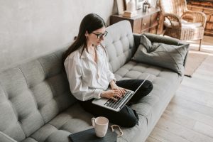 Leveraging Social Media for Job Hunting Success
