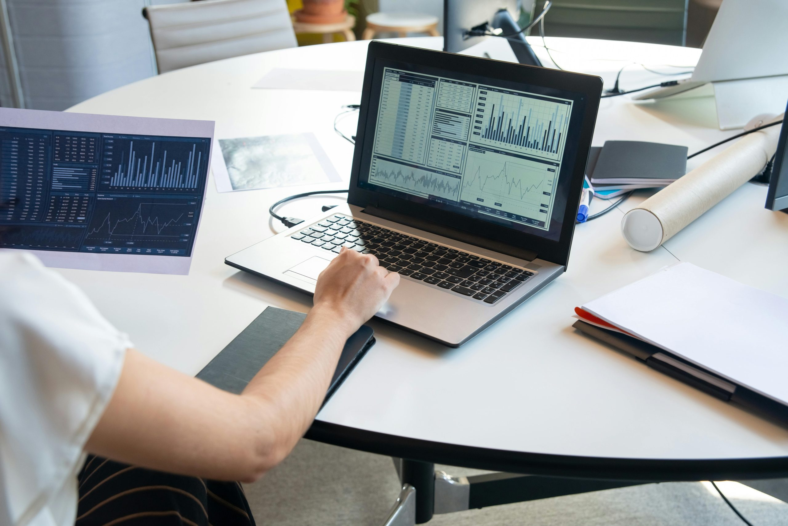 How to Stand Out in a Crowded Job Market
